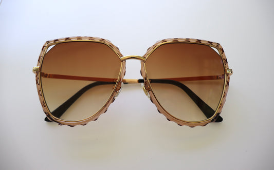 Manhattan Scalloped Framed Sunglasses